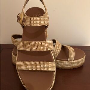 Naturalizer Beige Woven Sandals